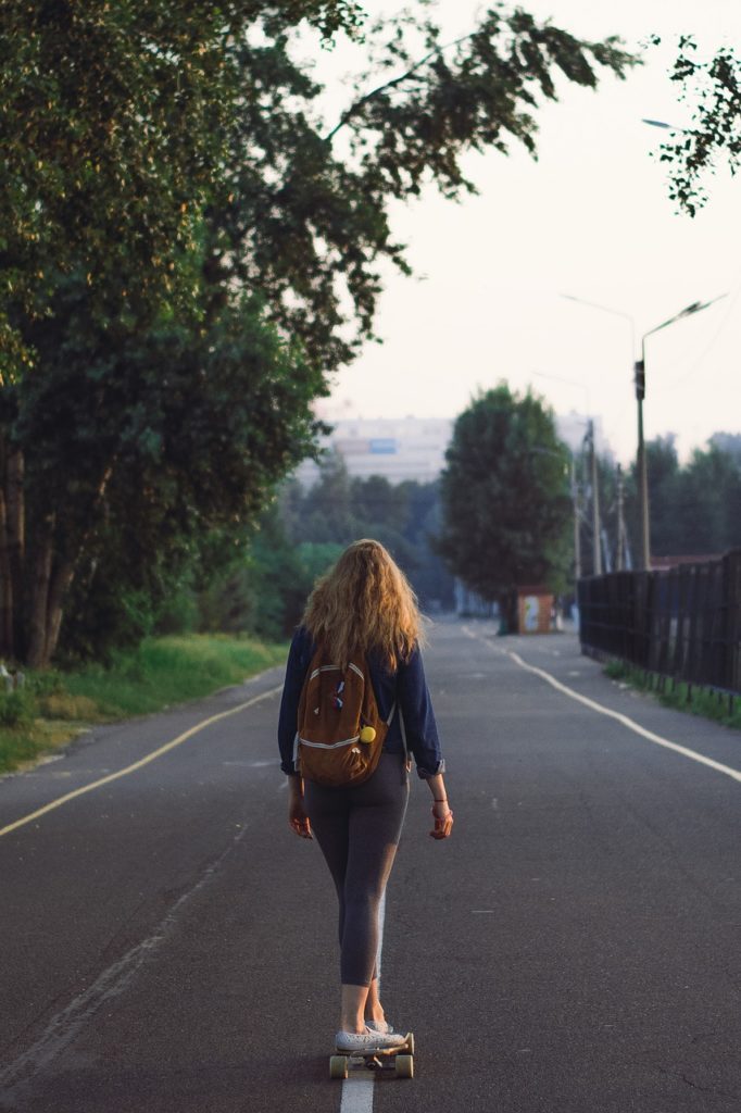 6 Easy Ways To Overcome Negative Thoughts